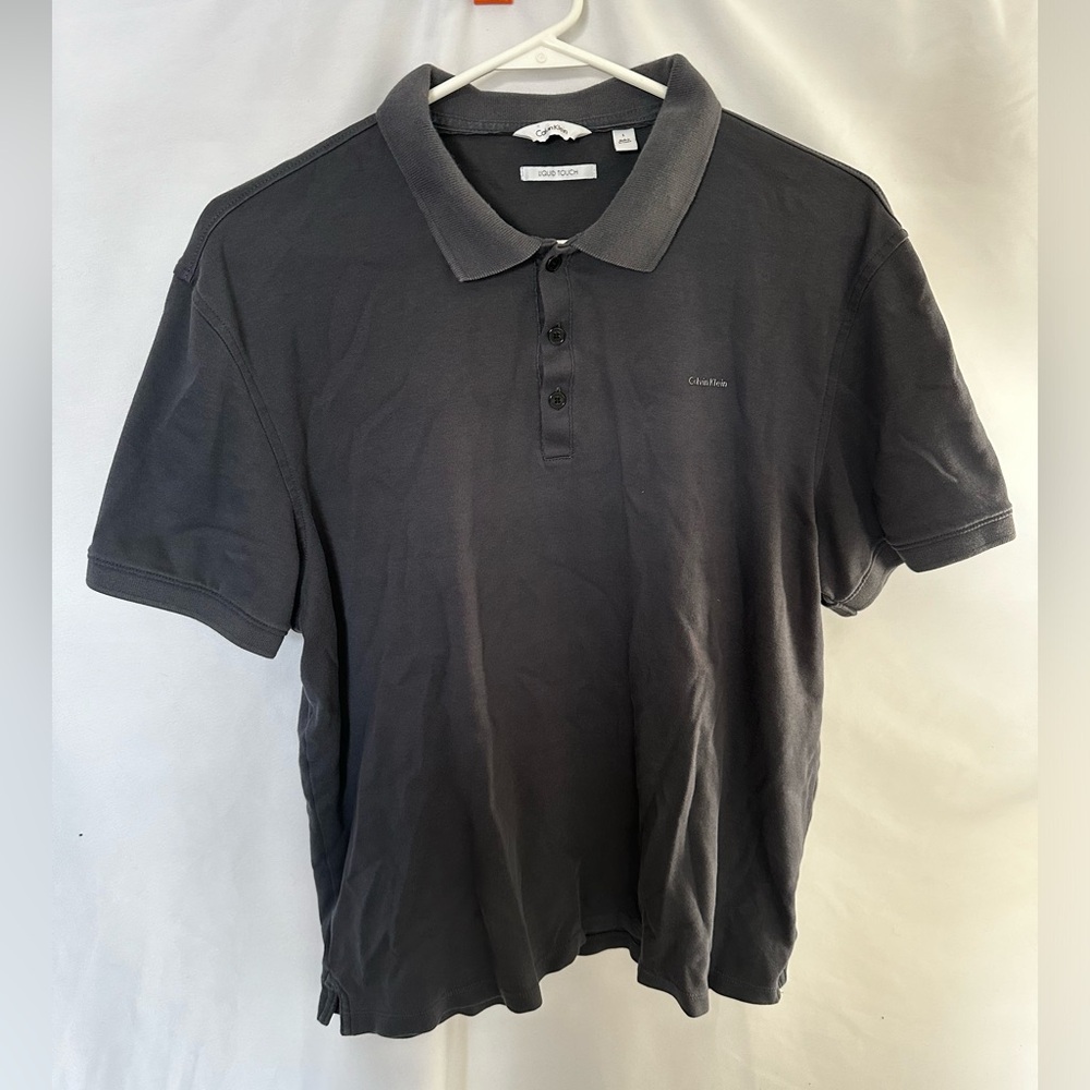 Calvin Klein Men’s Large Polo “Liquid Touch” Gray Shirt
